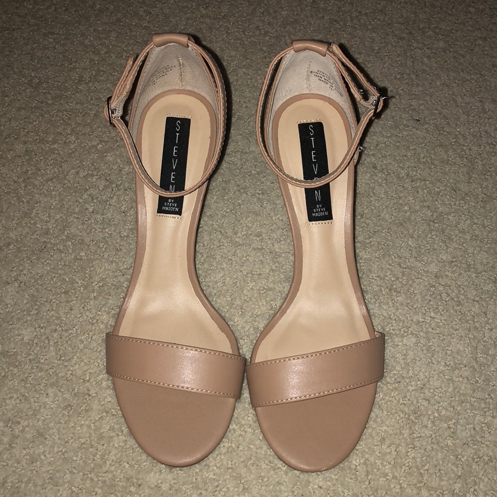 Steve Madden heels